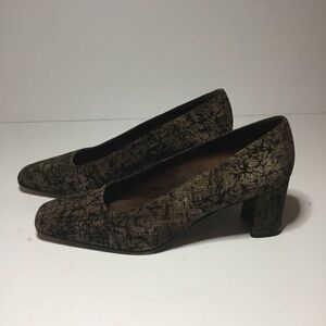 Stuart Weitzman Elegant Women's Black and Brown Heels Size 7